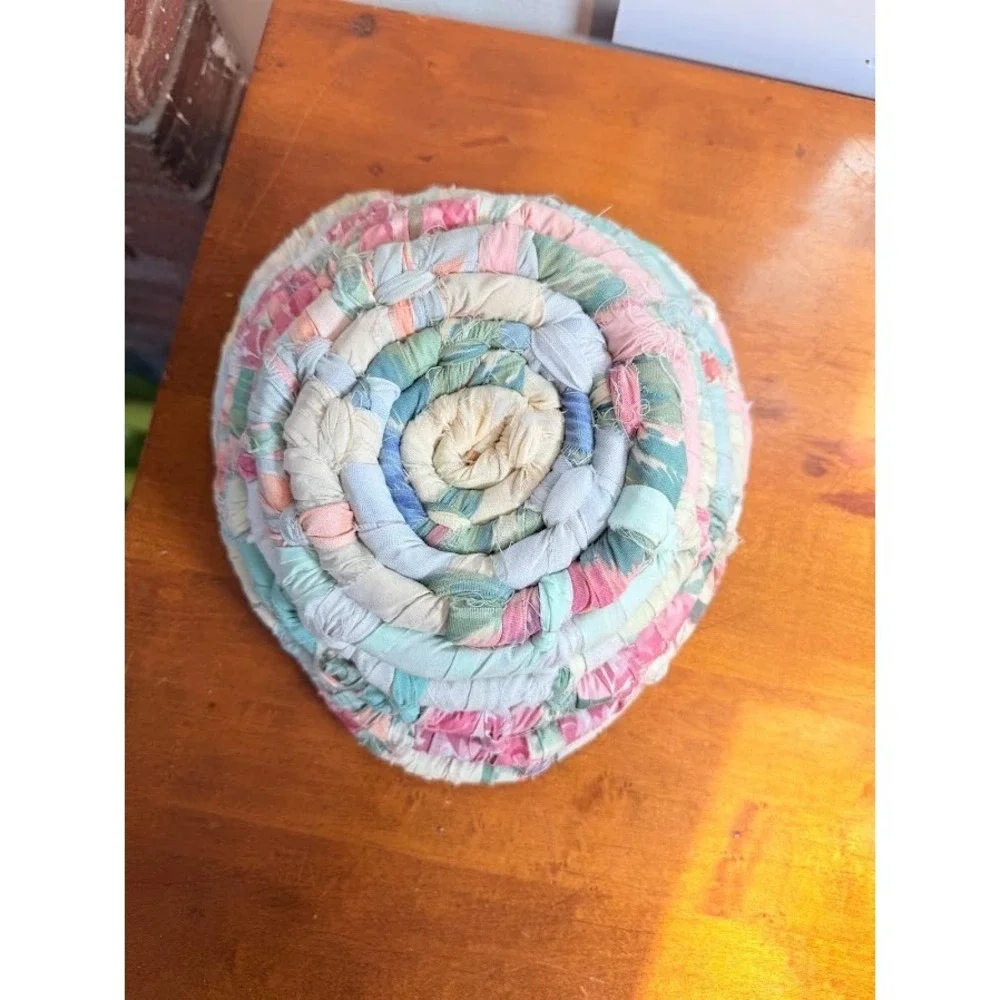 VTG 1980s pastel heart shaped Rag Coiled Basket Peking Handicrafts Whimsy Decor